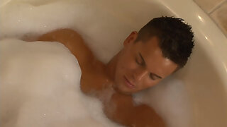 Roman Heart enjoying a bubble bath